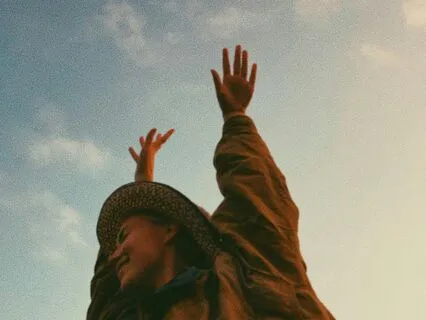 Stretch And Reset – A Breath Break For Busy Days