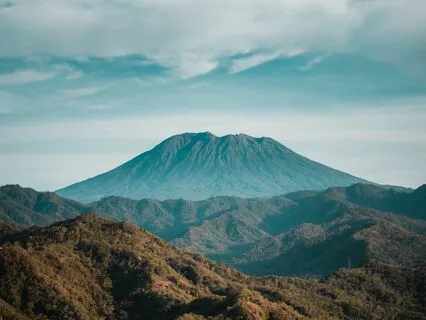 Strong Like A Mountain - Grounding Meditation