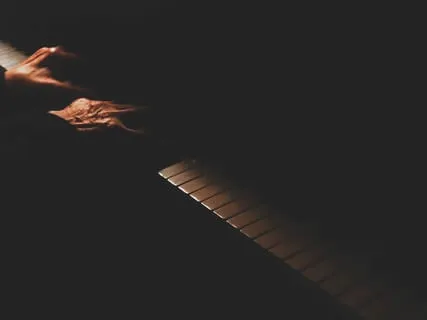 Summer Relaxing Piano Vibe