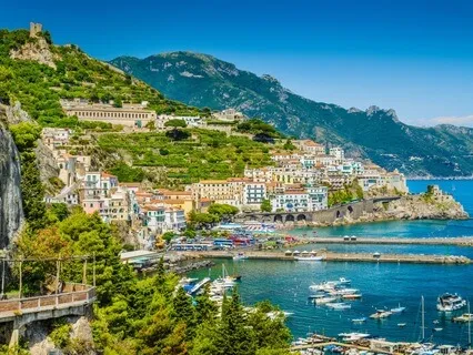 Sunday Frequencies: La Dolce Vita