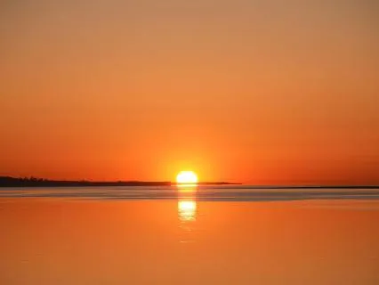 Sunrise Sleep: Calm Drift Tranquility