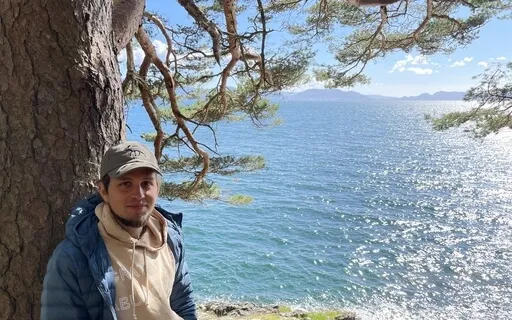 Super Uplifting Morning Song 'Living'