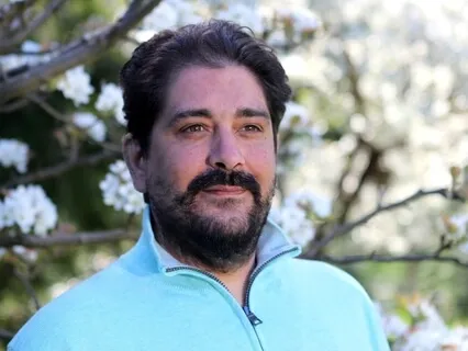 Superluminal Consciousness With The Galactic Historian