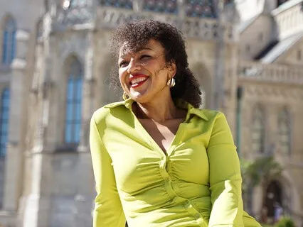 Sweetheart - Put Your Phone Down