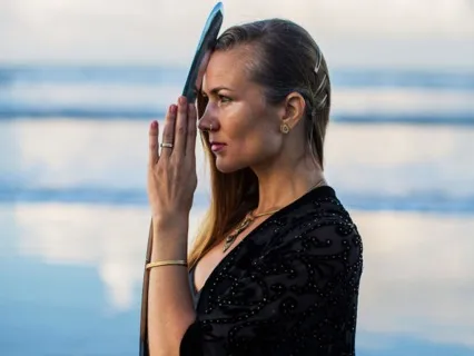 Sword Of Discernment Feat. Sofiah Thom