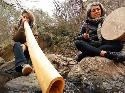 Tambor, Didgeridoo, Agua