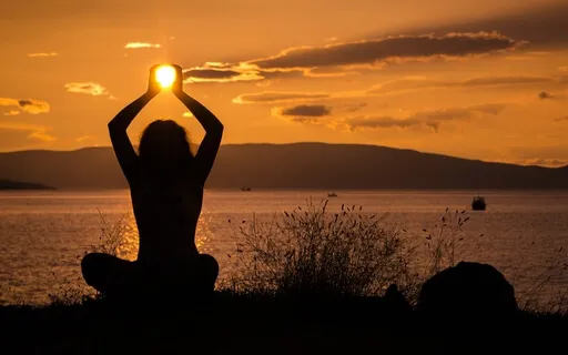 Tap Into Gratitude Before Sleep