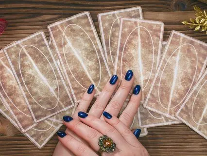 Tarot For This Moment