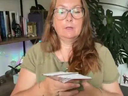 Tarot Reading! You Weren’t Meant To Disappear From the World