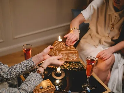 Tarot: This Is How You’ll Overcome Your Financial Struggles