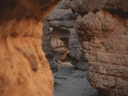 Deep Delta Waves: Tauche ein in tiefe Meditationszustände