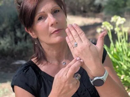 TFT Tapping - Collarbone Breathing