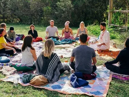 The Art Of Letting Go: Shrink Your Thoughts Enter Your Heart