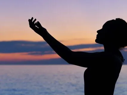 The Art Of Surrendering + Letting Go