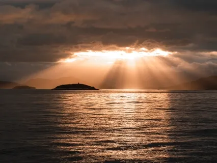 The Art Of Total Self Acceptance