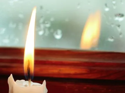 The Candle Inside: A Journey To Your Inner Flame 25 Minutes