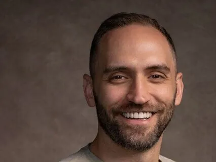 The Deficient Explorer