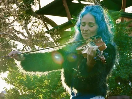 5-Minute Meditation For Self-Nurturing Divine Mother