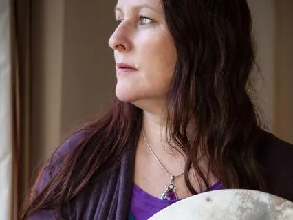 The Drum's Embrace: How Rhythm Remembers You Home