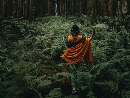 The Earth That Is Holding Me: A Nature Prayer