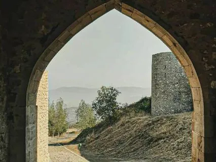 The Enchanted April, Chapter 1