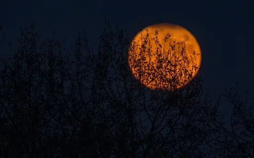 The End Of The Day - Soothing Piano For Sleep