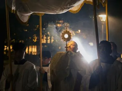 The Fifth Luminous Mystery  The Institution Of The Eucharist
