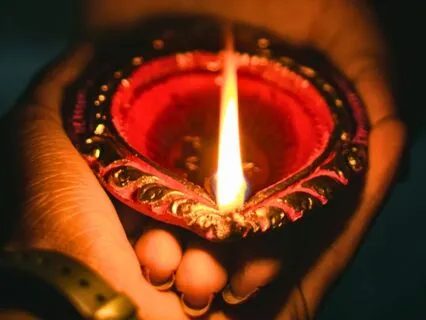 The Firekeeper Of Safety: An Enchanted Caravan Sleep Story