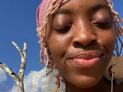 The Girl For Whom Books Fell - Reflective Storytelling