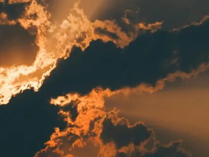 The Golden Light Of Healing