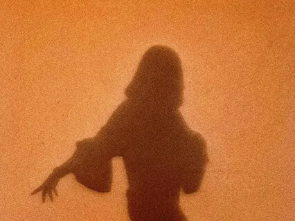 The Golden Light That Lives In Me