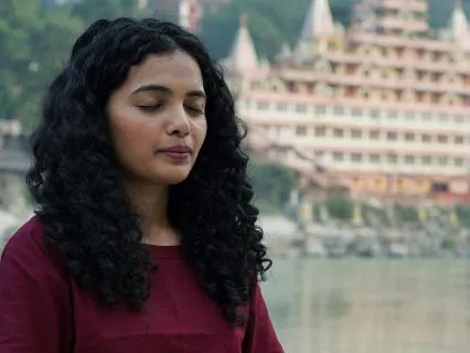 The Humming Bee Breath To Calm Your Mind