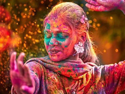 The Illusion of Infinite Energy - Black Widow Archetype