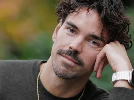 The Indestructible Anchor: A 4-6-8 Somatic Reset