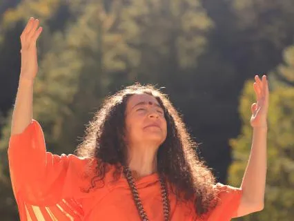 The Journey From Who Am I? To I Am That: Chakra Meditation