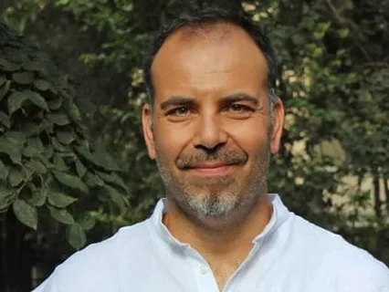 The Lotus Of Values, A Visual Journey - Holding Space