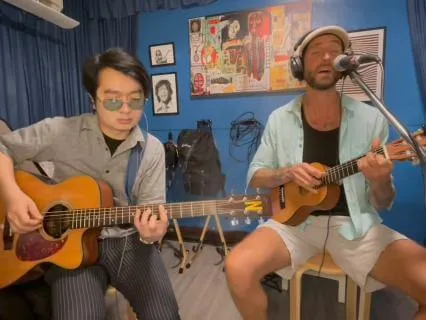The Memories Of A Child - Live Acoustic Version