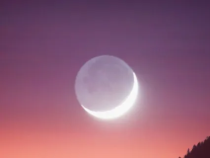 The Moon And The Tides: A Soothing Nighttime Legend