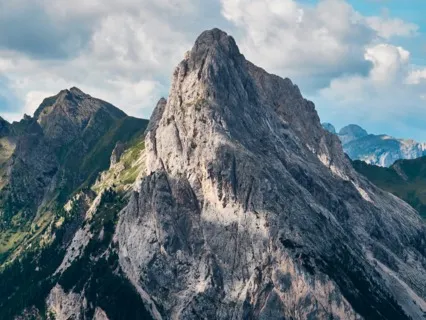 The Mountain Meditation - Five Spirits Alchemy 