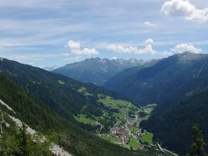 The Nice People - Short Story By Henry Bunner