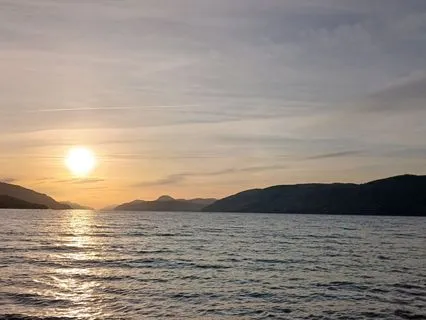 The Pause Button - Two Minutes To Tranquility (with Music)