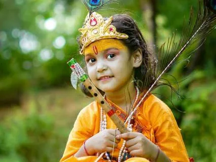 The Pichkari: Dissolving Boundaries Of The Ego With Krishna