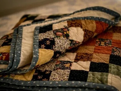 The Secret Room Of Childhood Magic: A Story For Sleep