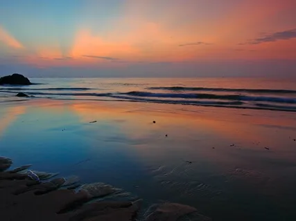 The Serene Ocean: Inspirational Morning 