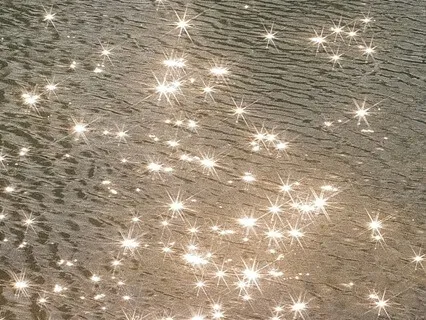 The Sky Weaver: A Tale Of Stars And Courage