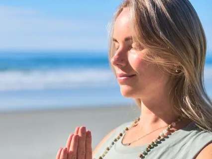 The Space Between - 5-Minute Meditation
