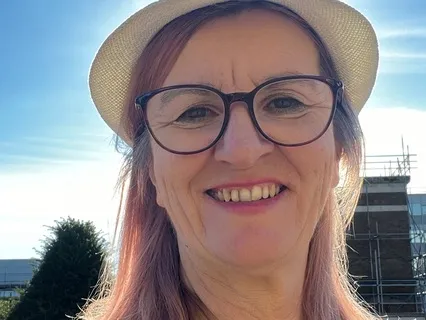 The Stakeout - 8 Of 9