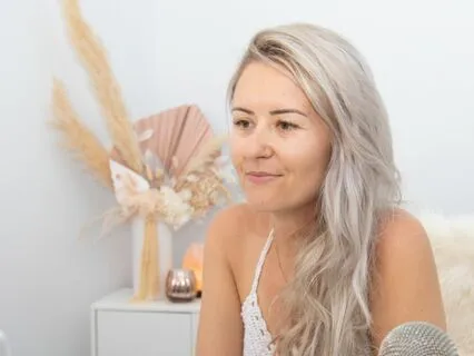 The Teacher archetype for small businesses