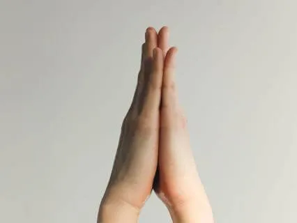The Way Back Into Yourself | Somatic Grounding