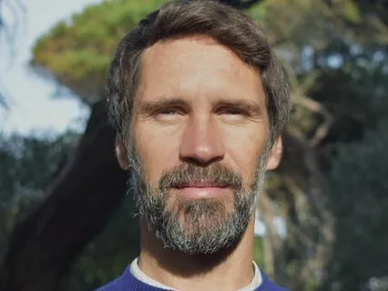 The Wise King  -Commentary-